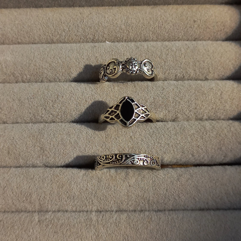 Black & Silver Goddess Ring Set | Size 7 - 