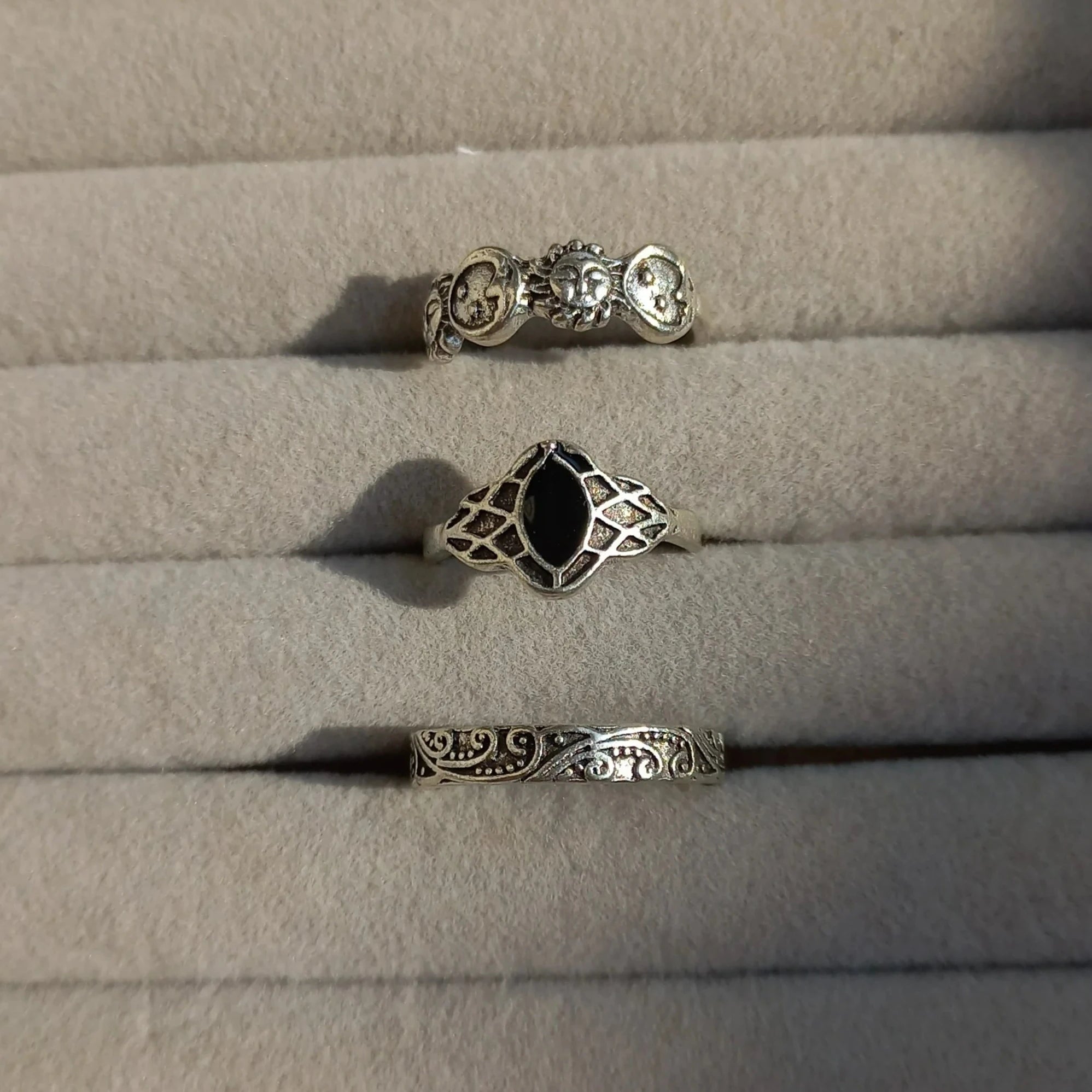 Black & Silver Goddess Ring Set | Size 7 - Rings