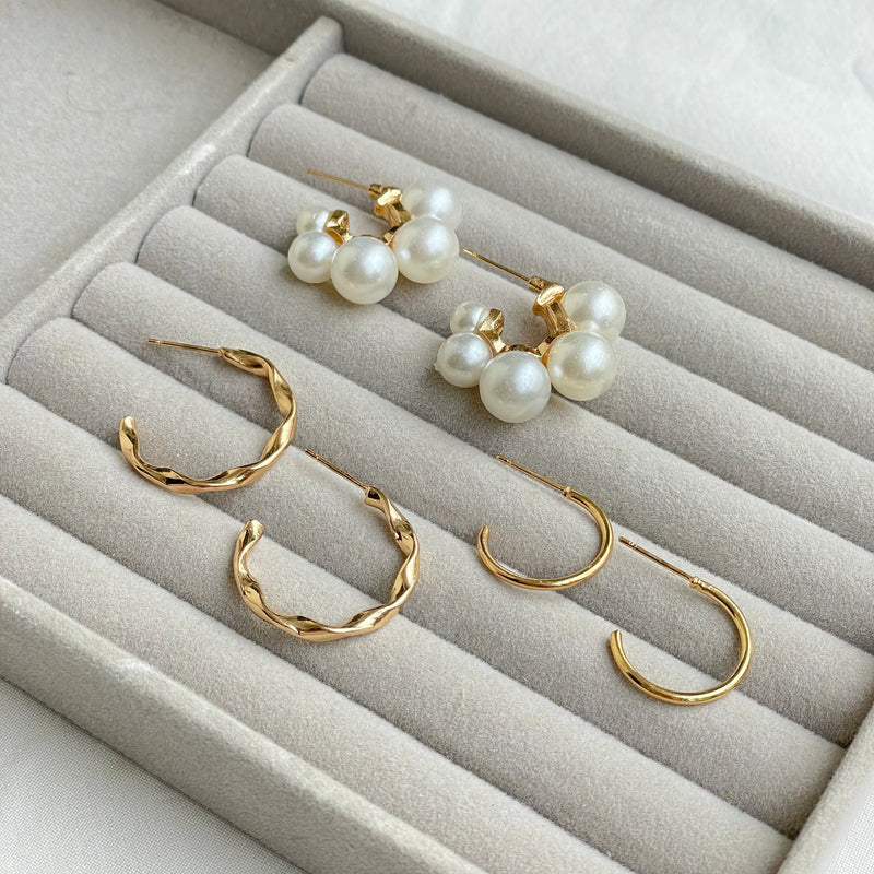 Bubbly Pearl Hoops Set