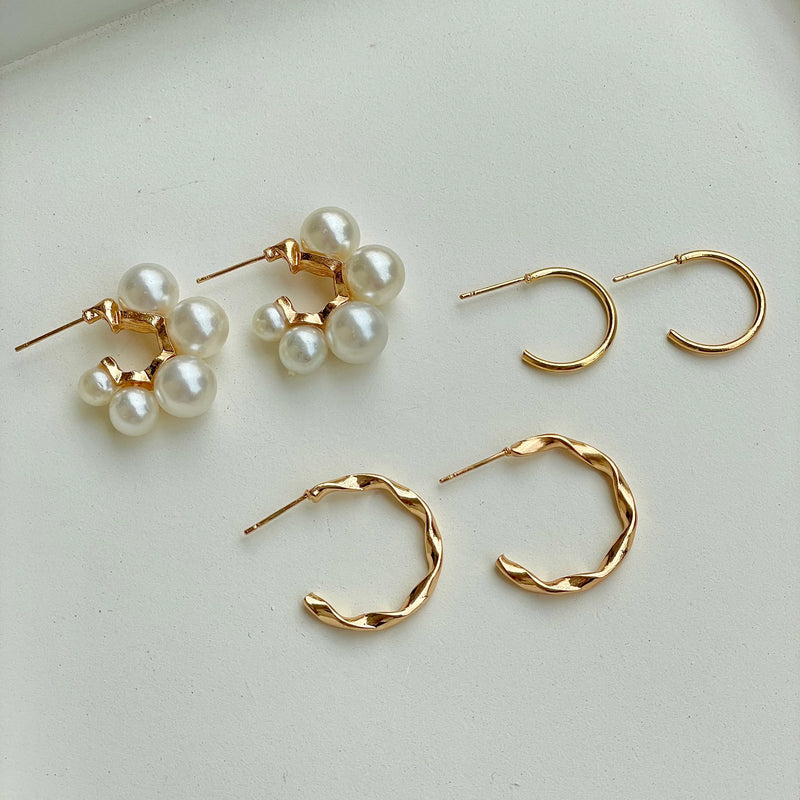 Bubbly Pearl Hoops Set