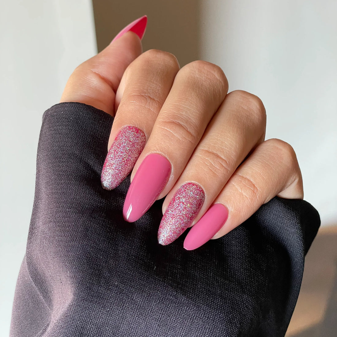 Flamingo Nails - Press on Nails