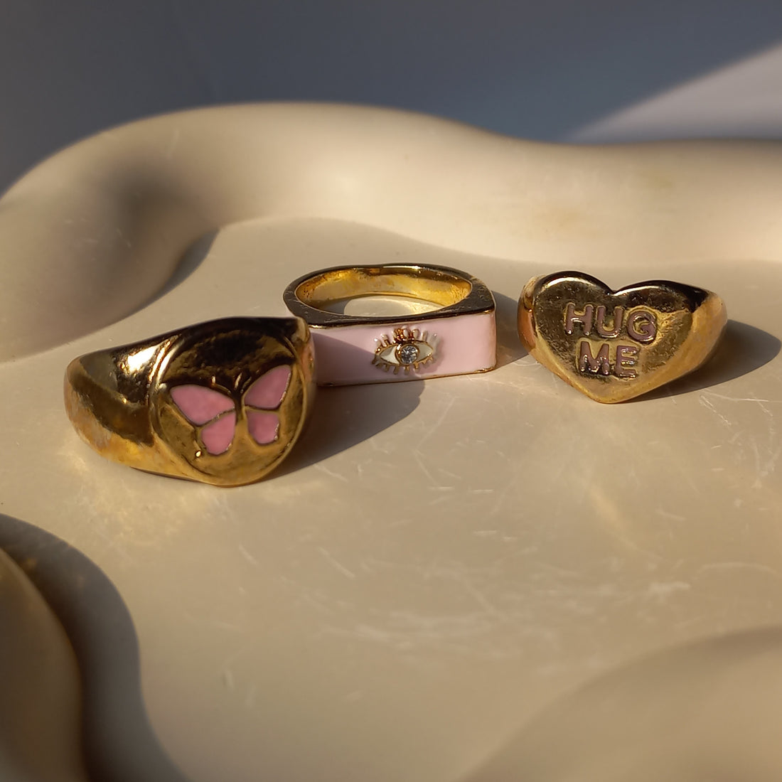 Flutter Hug Ring Set | Size 7 - Rings