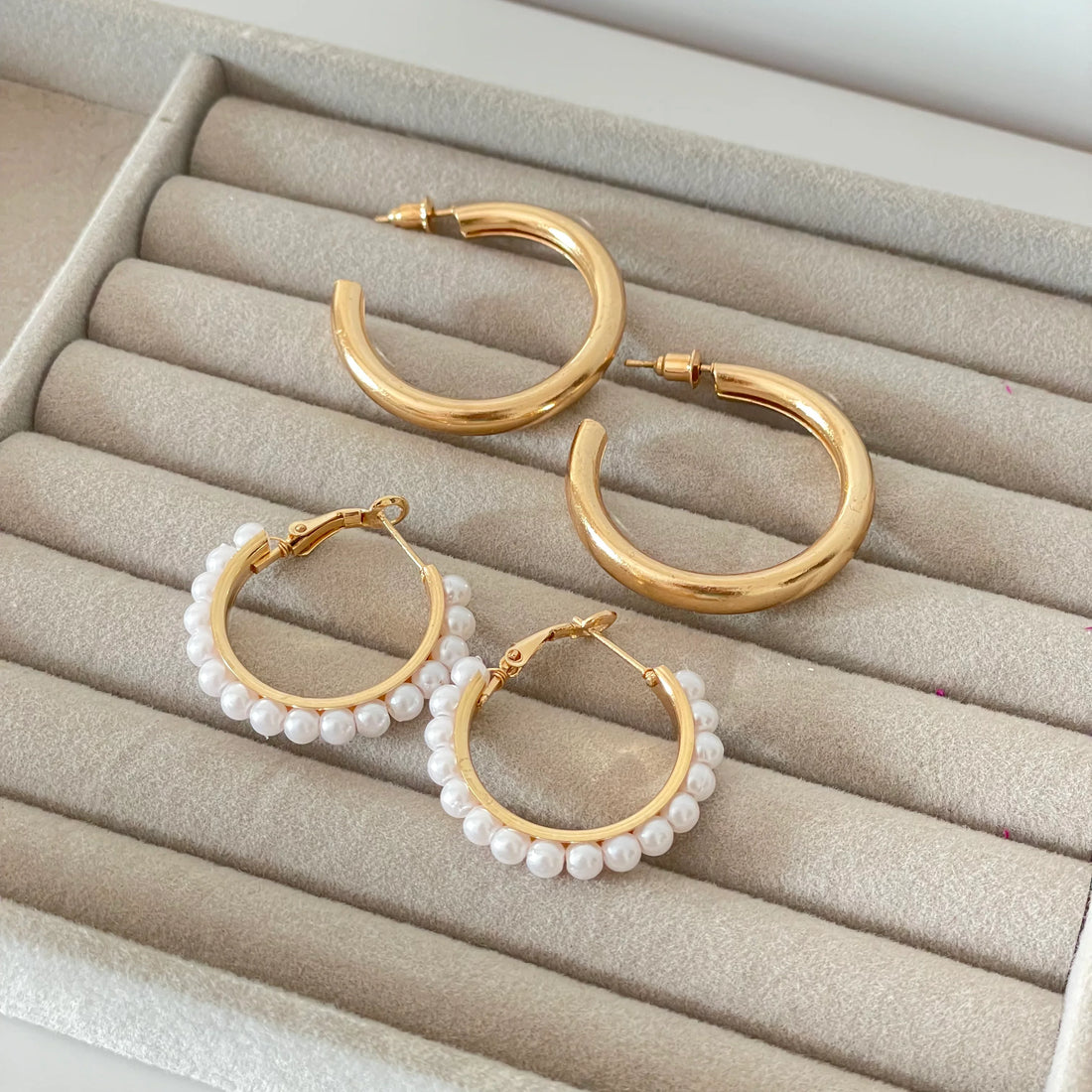 Francesca Hoops Set | 2 Pairs - Earrings