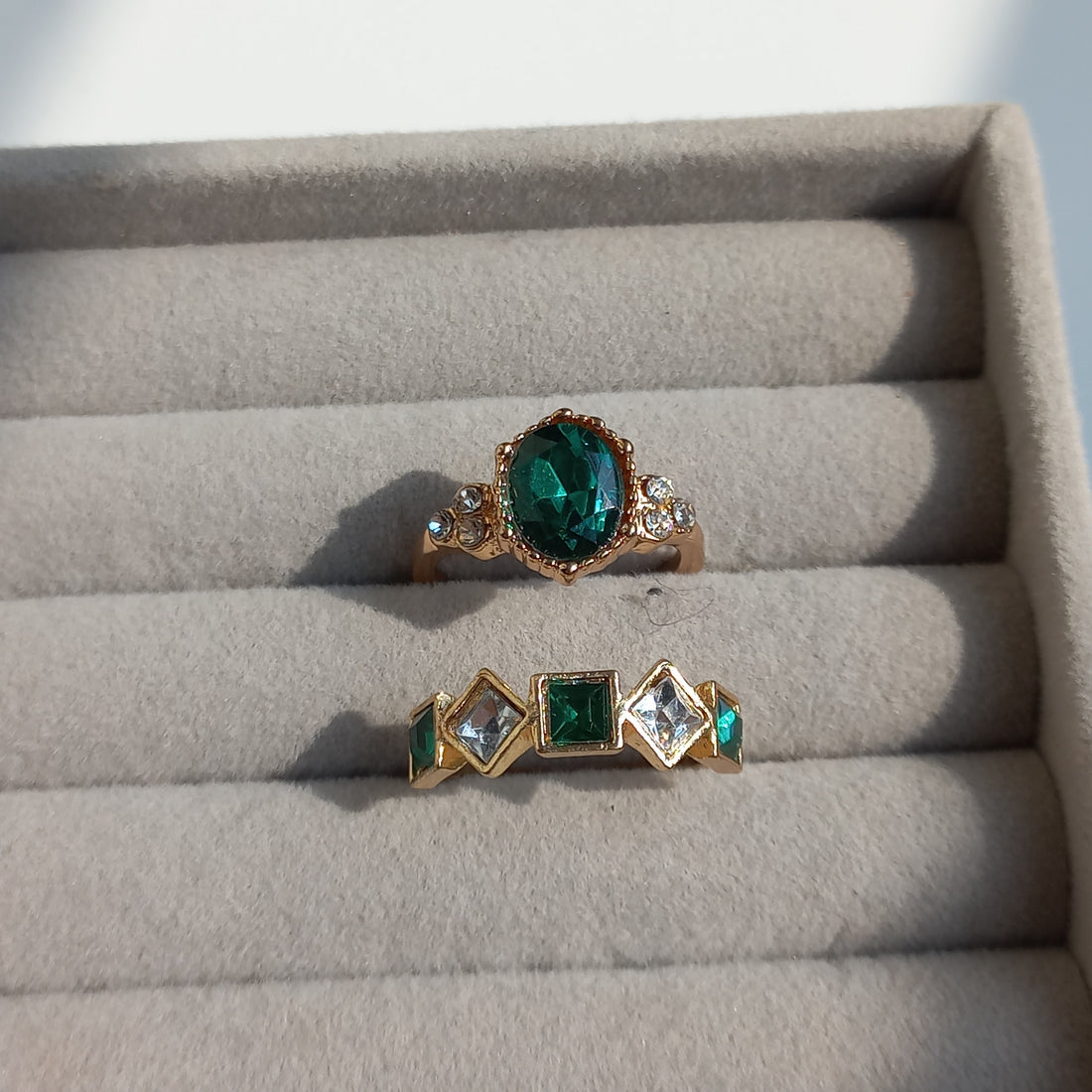 Green Essence Duo Ring Set  | Size 7.5 - Rings