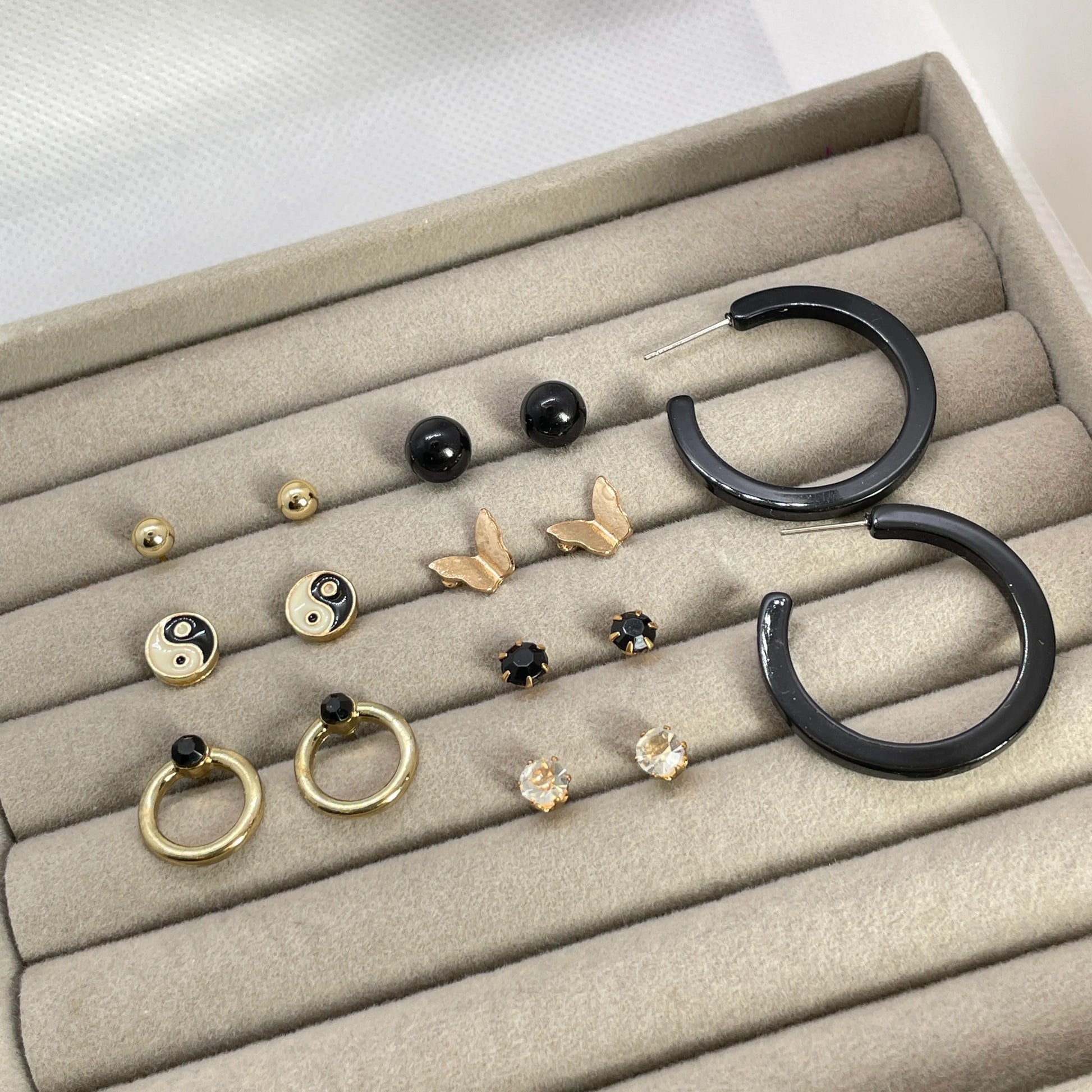 Jane Studs & Earrings Set | 12 Pairs - 