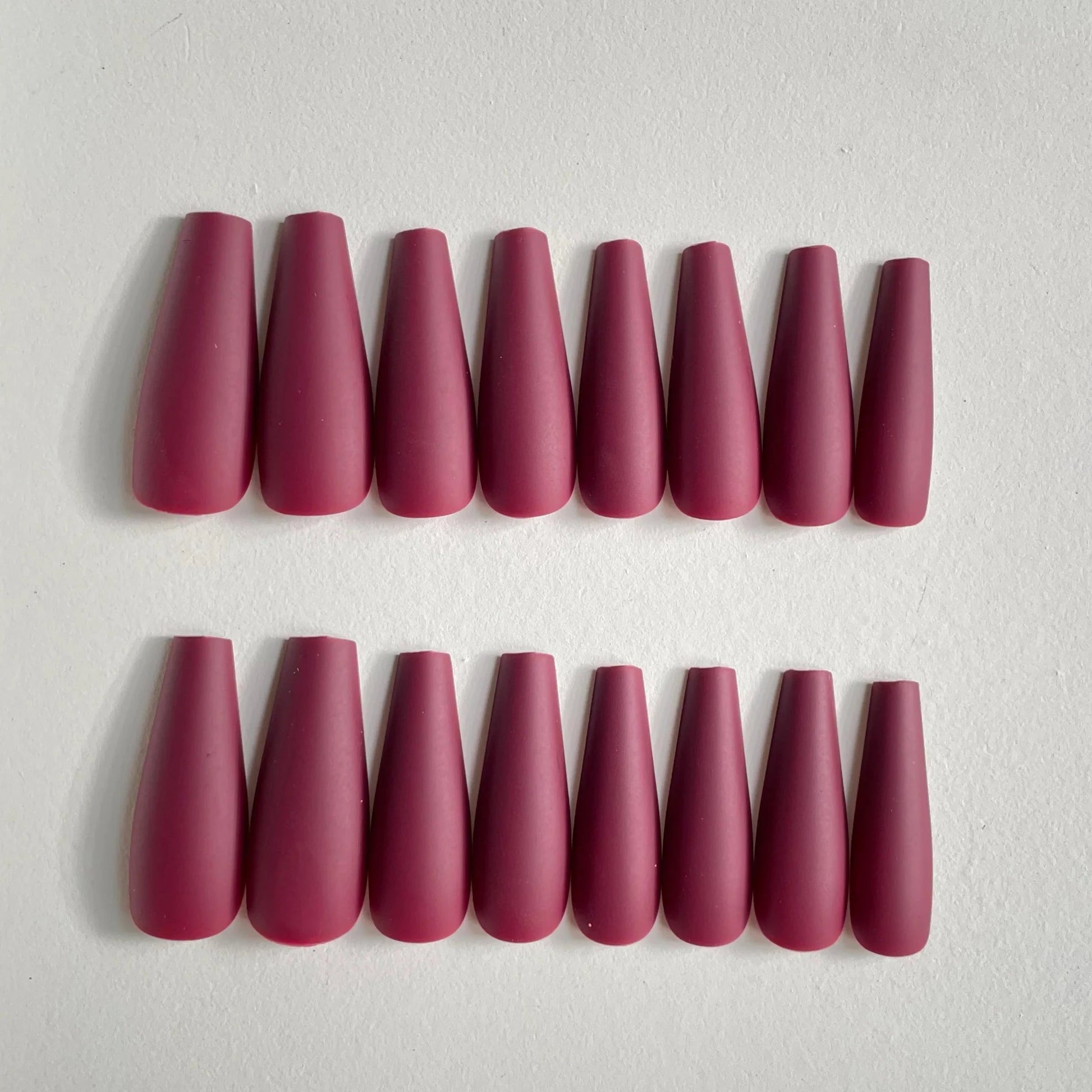 Long Coffin Burgandy Nails - 