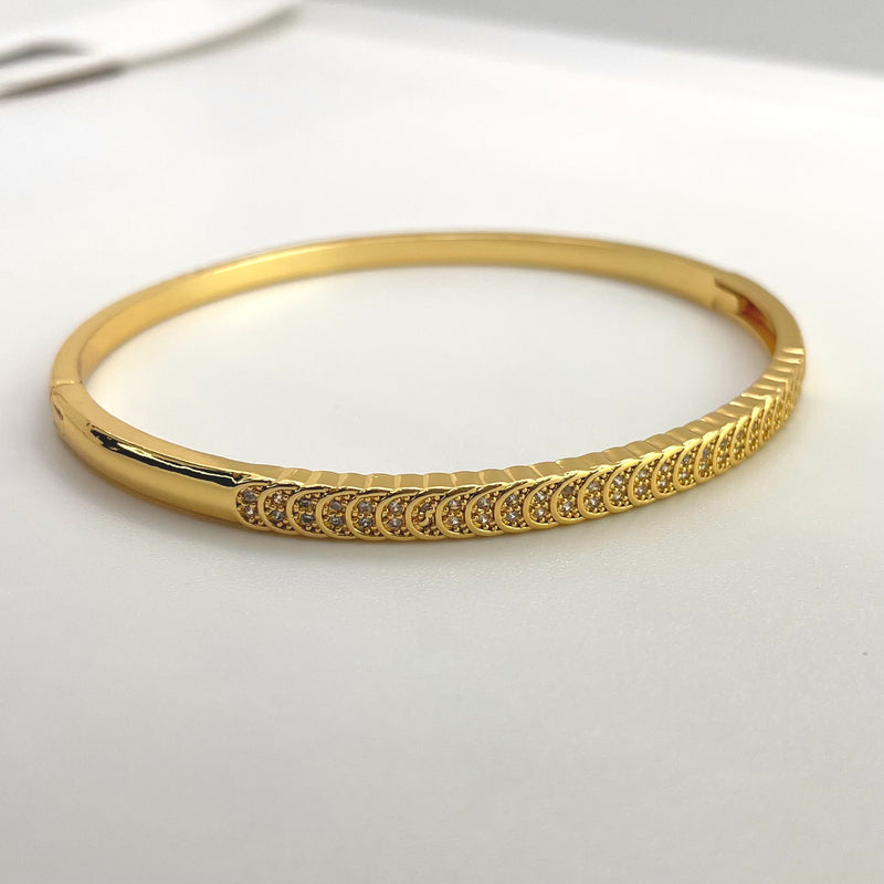 Manera Bangle | Tarnish-Free