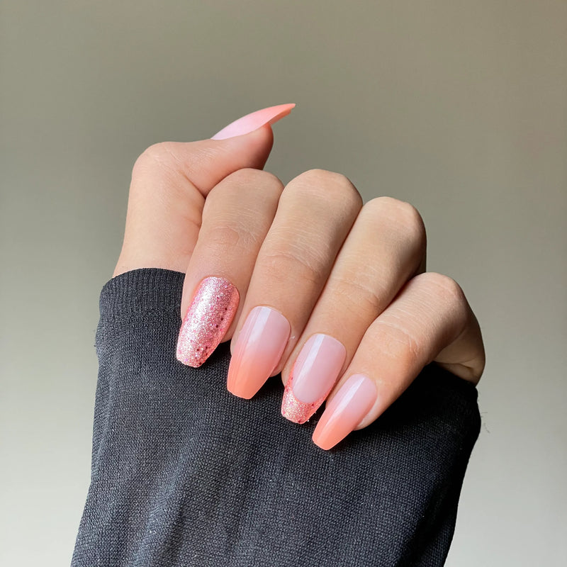 Peachy Punch Nails - 