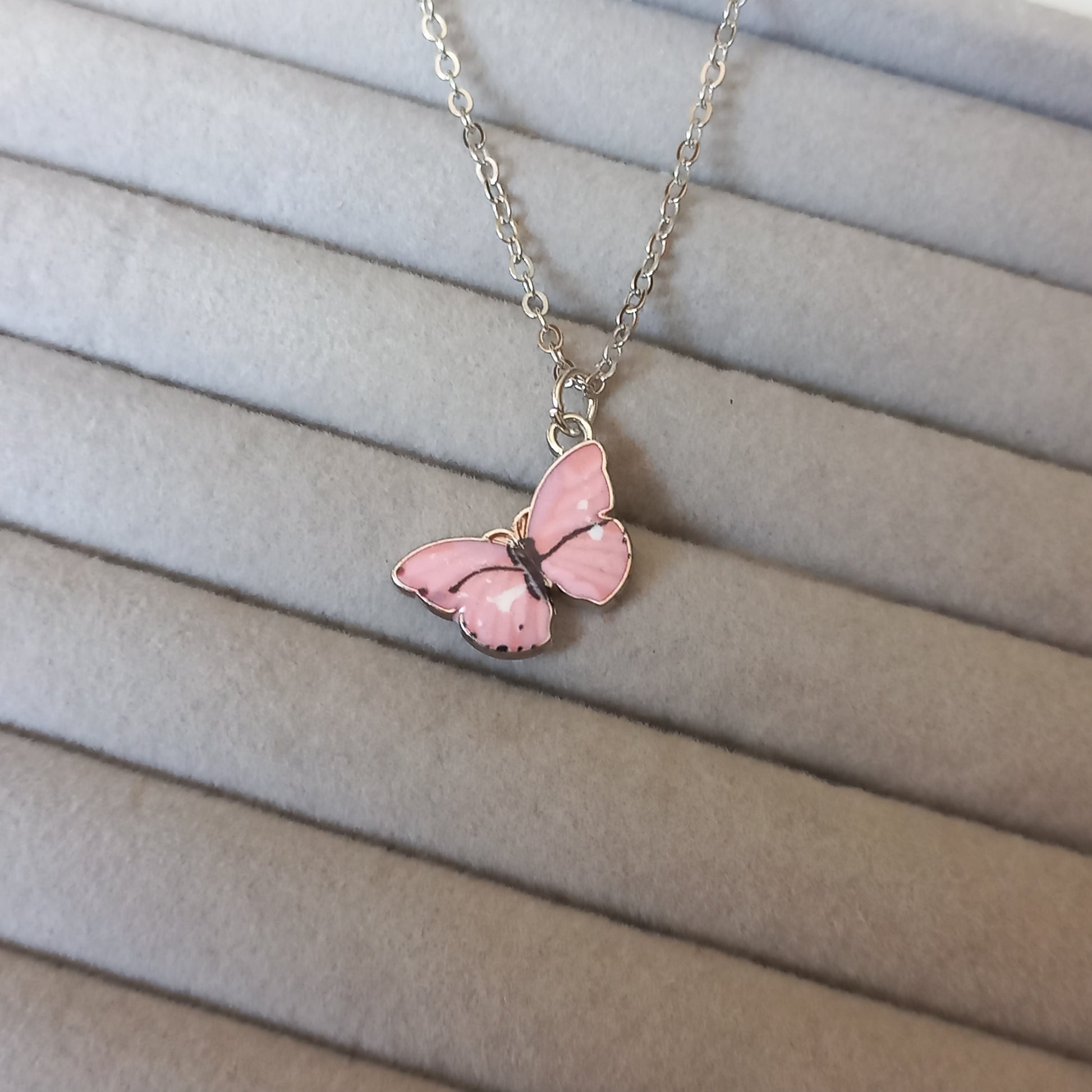 Rosé Pendants - 