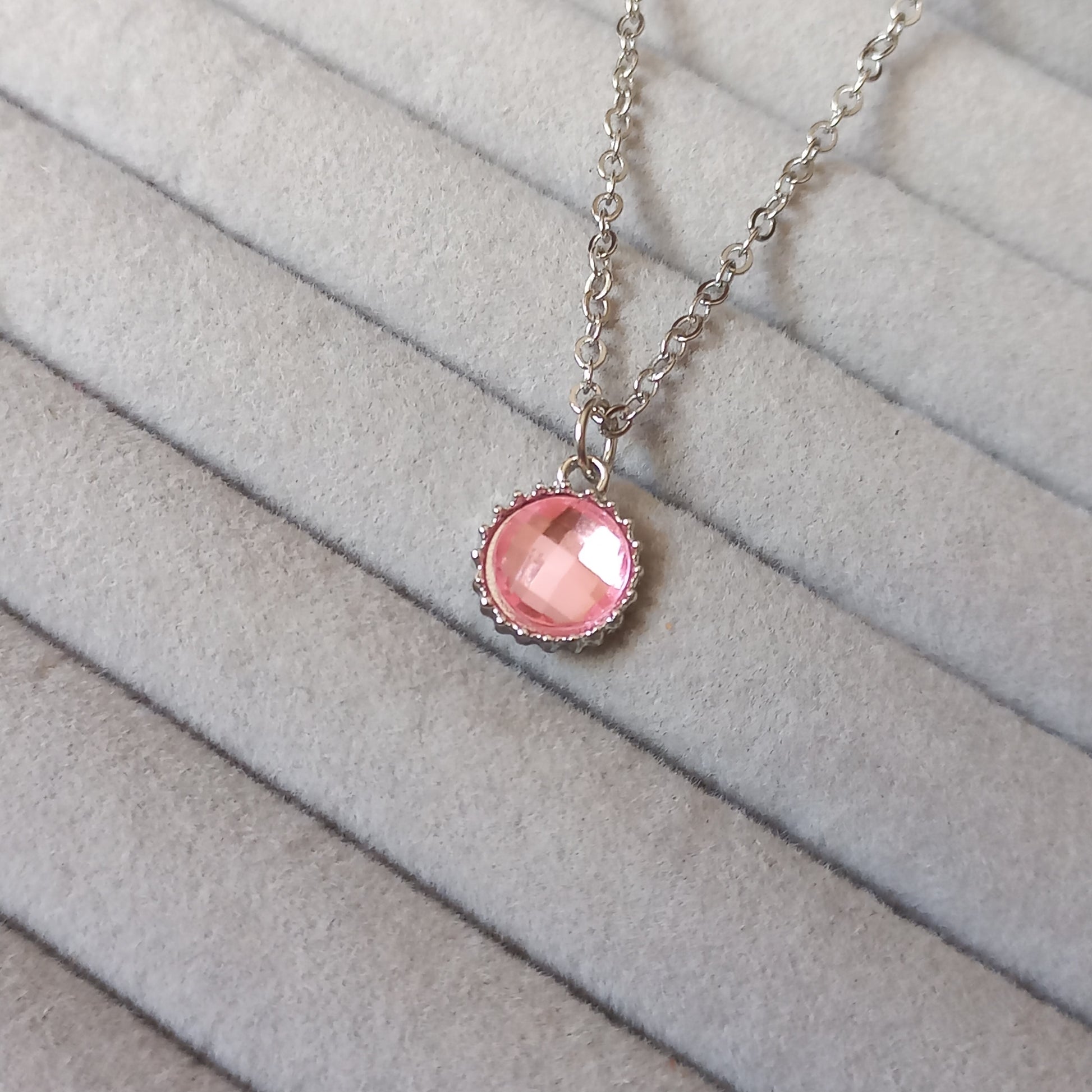 Rosé Pendants - 