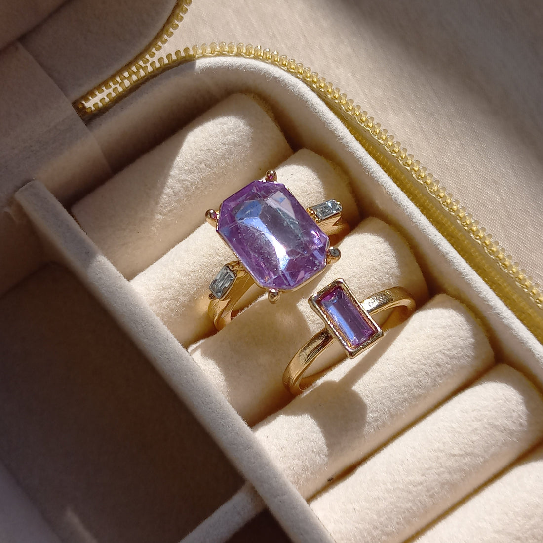 Purple Aura Ring Set | Size 7 - Rings