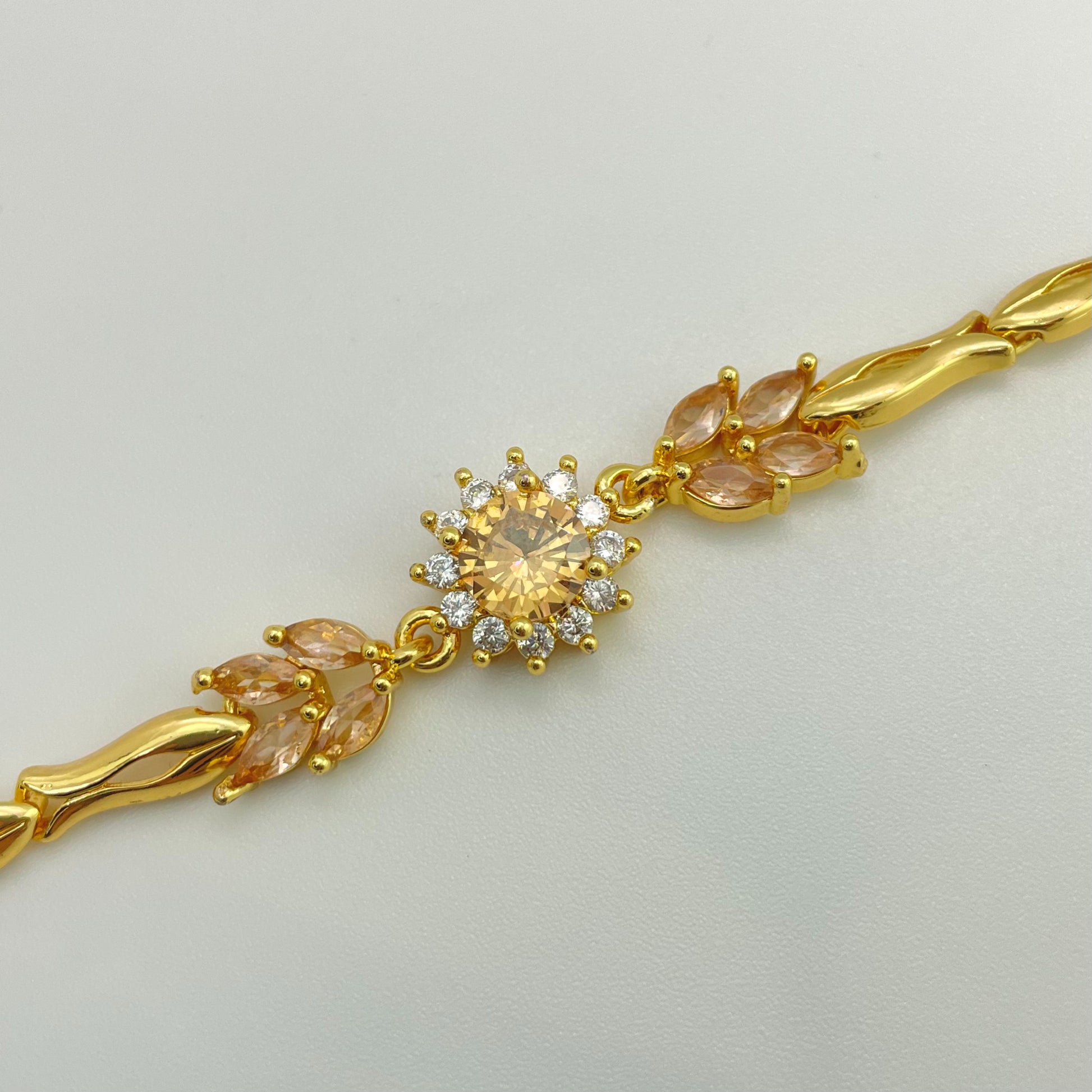 Reina Bracelet - Gold | Tarnish-Free - 