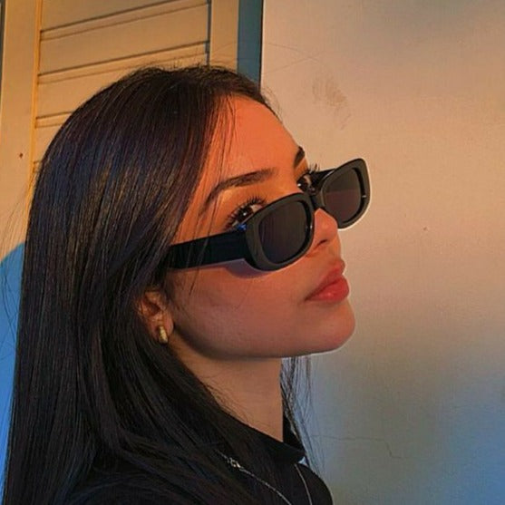 Black Retro Rectangle Sunglasses