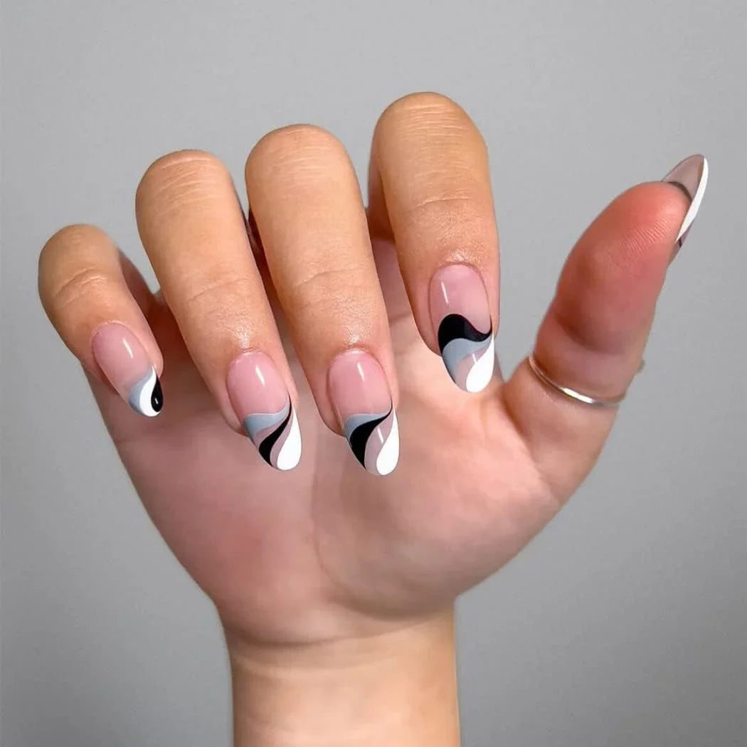 Shelly Nails - 