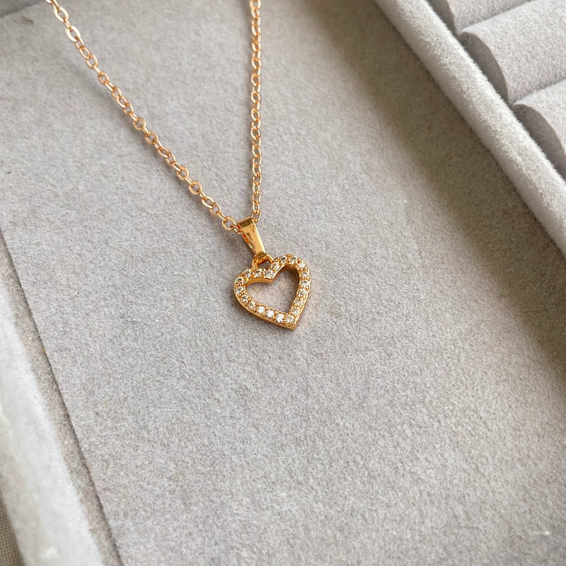 Studded Heart Pendant | Anti-Tarnish