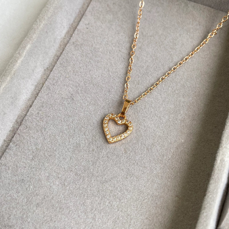 Studded Heart Pendant | Anti-Tarnish