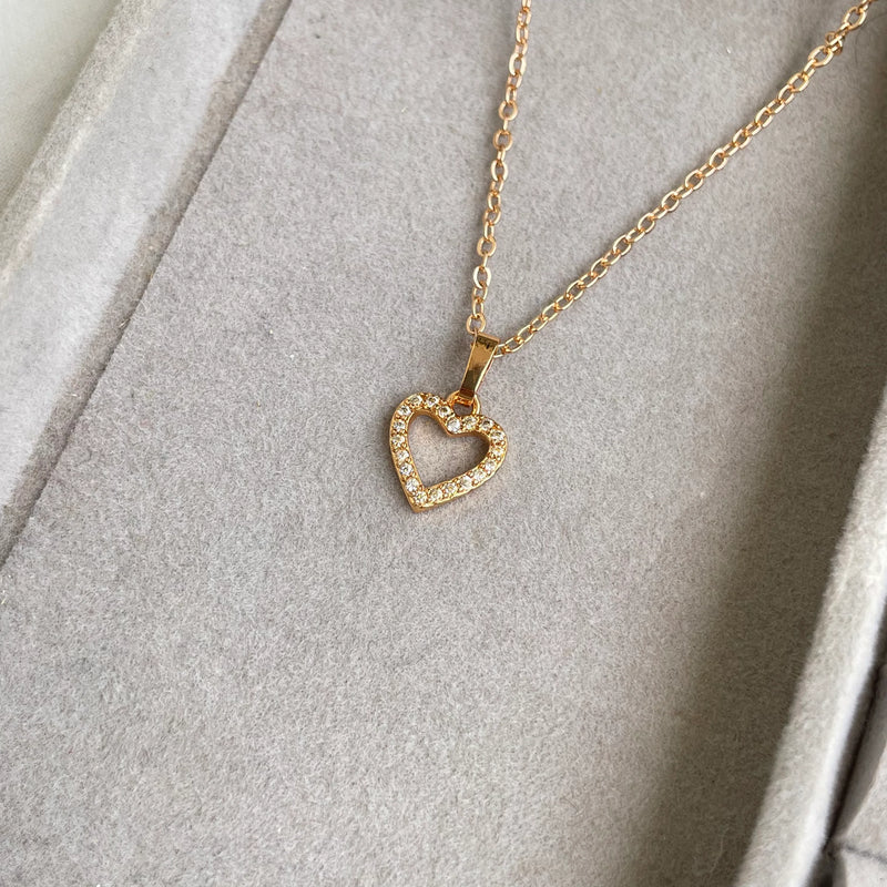 Studded Heart Pendant | Anti-Tarnish