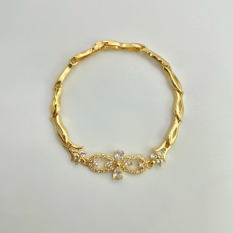 Studded Infinity Bracelet | Tarnish-Free