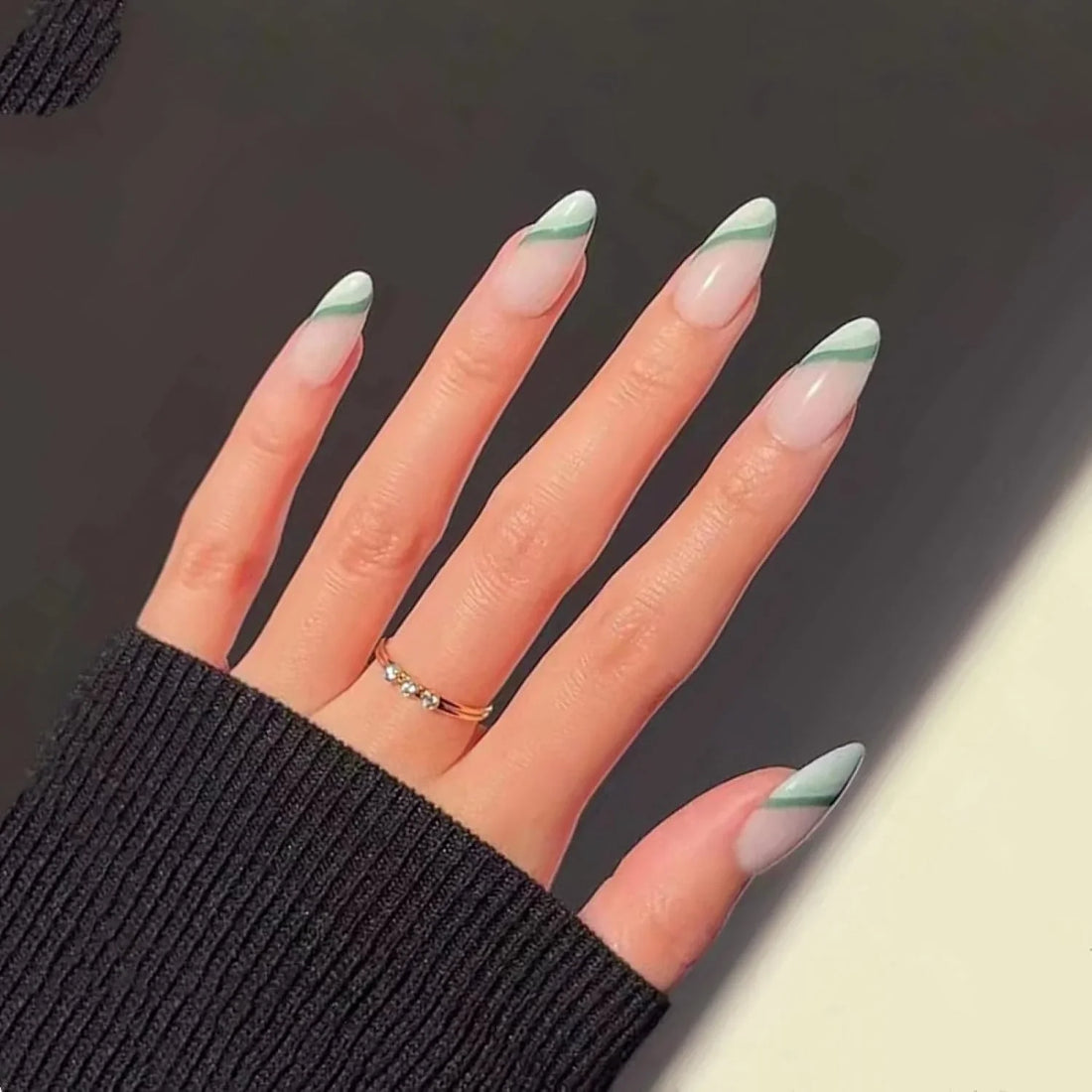 Minty Nails