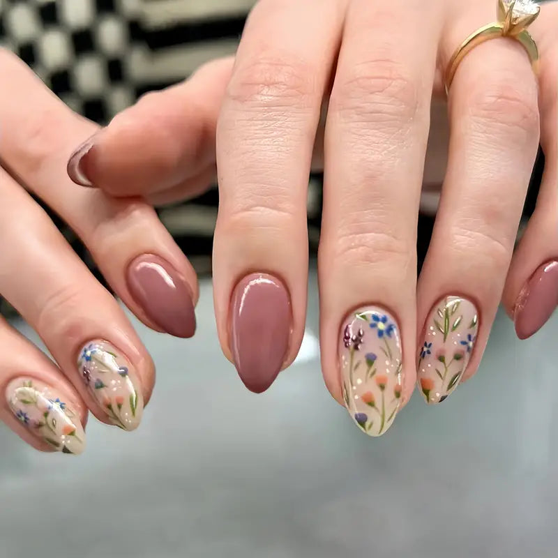 Flowery Nails