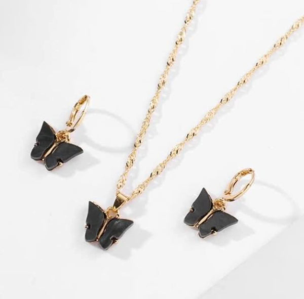 Black Flutter Set - Pendant & Earrings