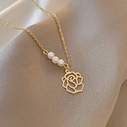 Stainless Pearl Flower Necklace